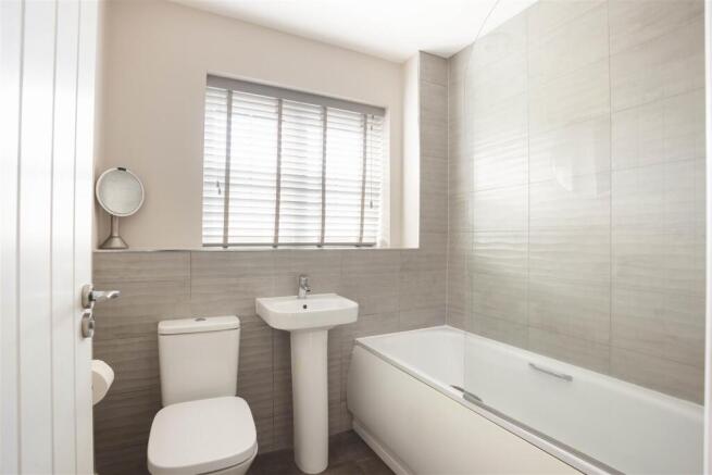 2 bed Semi-Detached for sale Image 11