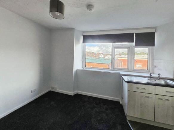 Open Plan Lounge Kitchen