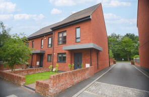 48, Barnes Way, Cheadle SK8 2GH