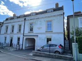 Flat 5, 9 10 Railways End, Oakfield Street, Blandford Forum DT11 7EX