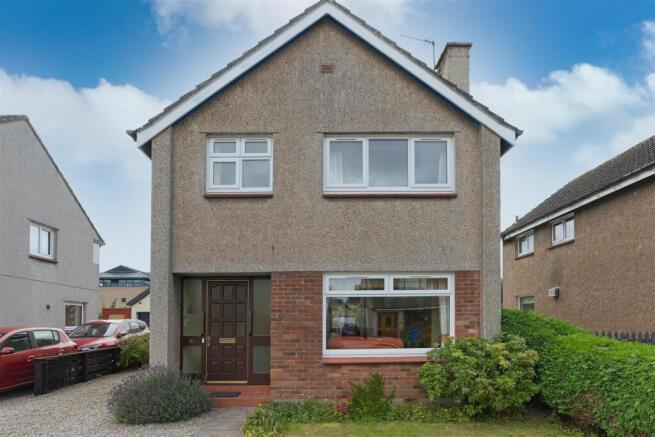 Front 31 Drumossie Avenue.jpg