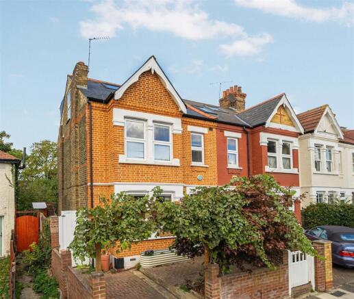 34 Bramley Road-1.5.jpg