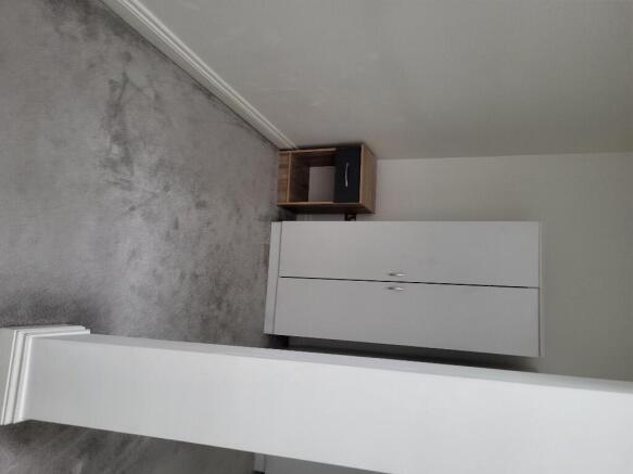1 bed Apartment to rent Image 11