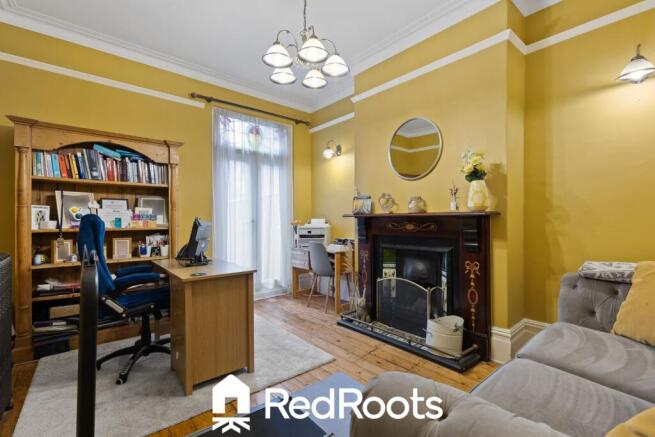 4 bed Terraced for sale Image 8