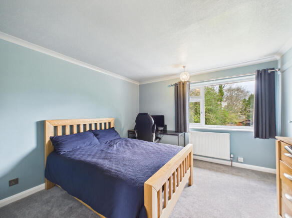 CAM02536G0-PR0089-STILL021