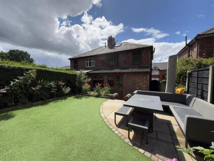 Brownlea Avenue, Dukinfield