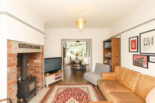 3 bed Semi-Detached for sale Image 2