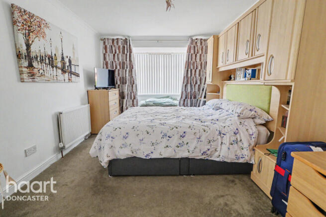 2 bed Bungalow for sale Image 9