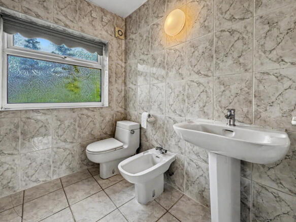 2 bed Detached Bungalow for sale Image 10