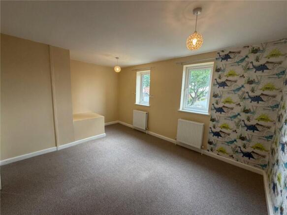 2 bed Semi-Detached for sale Image 4
