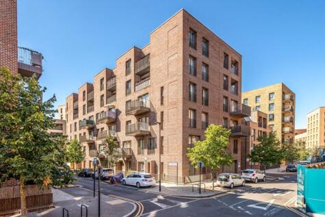 Clarke Avenue, Hounslow