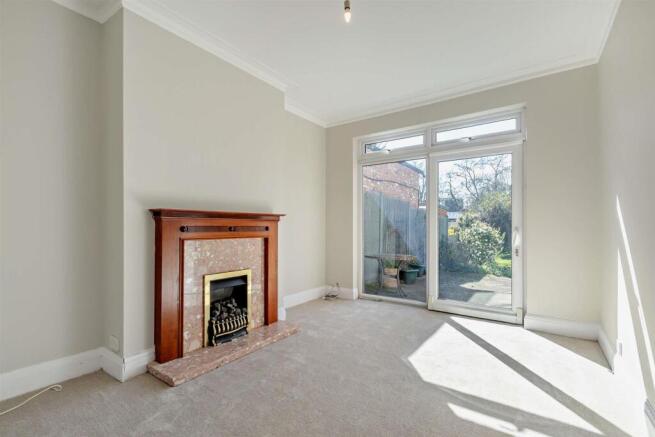 8684292-interior13-800.jpg