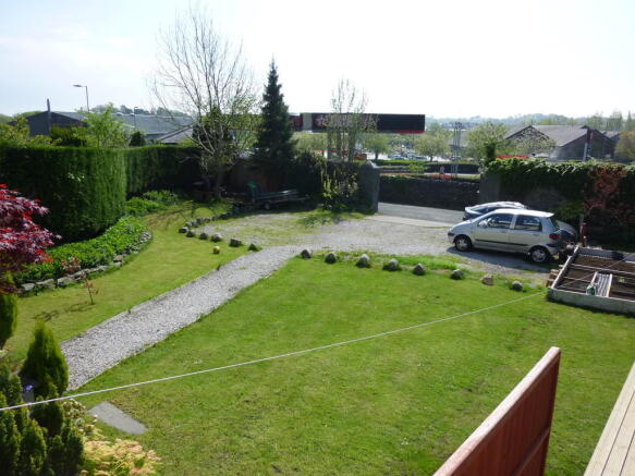 Photo 16
