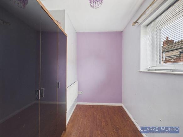 2 bed Terraced for sale Image 8