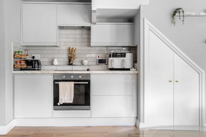 2 bed Flat to rent Image 9