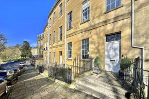 Flat 2 Second Floor, 6, Lansdown Place West, Lansdown, Bath BA1 5EZ