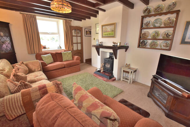 3 bed Barn Conversion for sale Image 8
