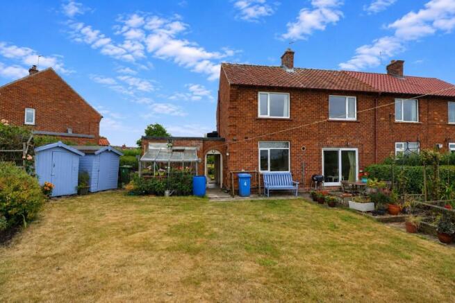 3 bed Semi-Detached for sale Image 5