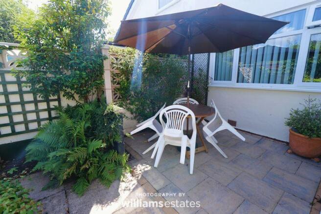 Outdoor Dining...