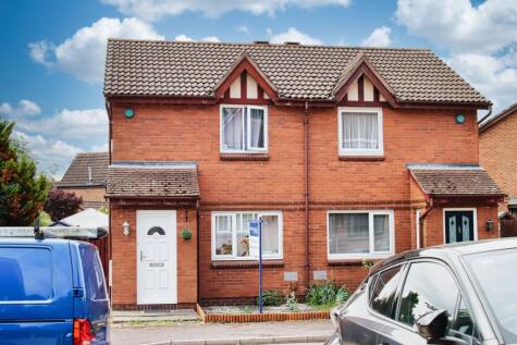 Aintree Close, Bletchley, Milton Keynes, MK3