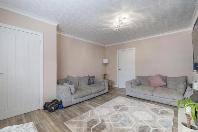 Netherhill Road, Moodiesburn photo 4