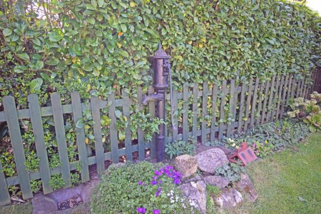 Garden Cottage, garden pump.jpg