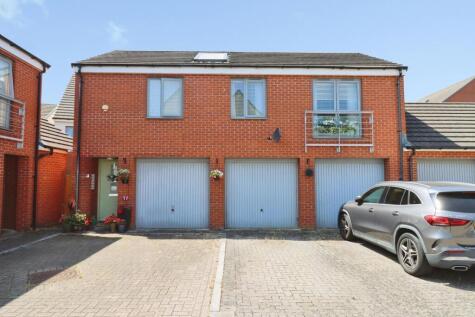 Lawn Close, Bristol, Gloucestershire, BS16