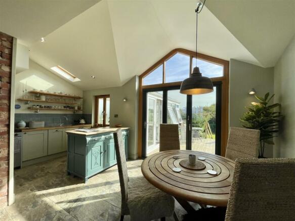 Open Plan Kitchen Dining Area
