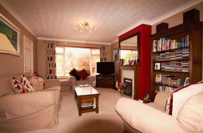 Living Room/Dining Room