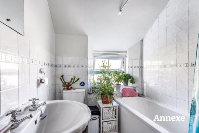 Annexe Bathroom