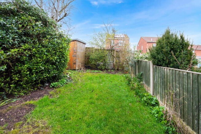 2 bed Semi-Detached for sale Image 11