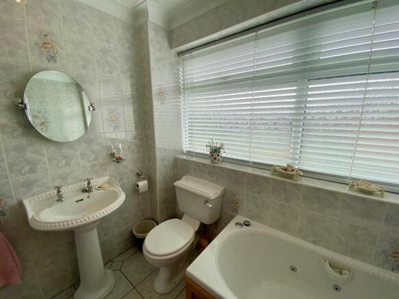 Photo 43
