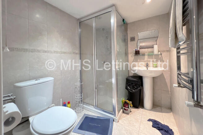 5 bed Terraced to rent Image 10