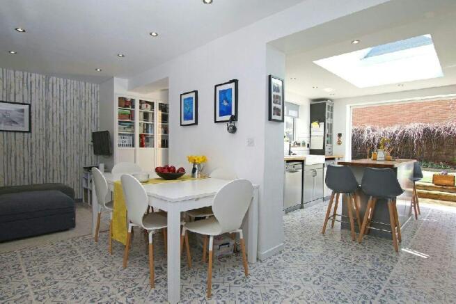 LIVING DINING ROOM