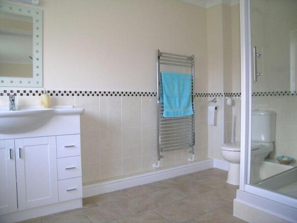 En-Suite to Bedroom