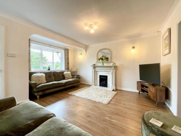 3 bed Detached for sale Image 7