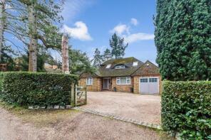 Tall Trees, Outlook Drive, Chalfont St Giles HP8 4NQ