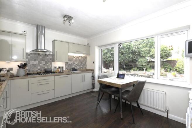 3 bed Bungalow for sale Image 6