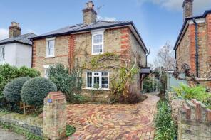 43, Summer Road, East Molesey KT8 9LX