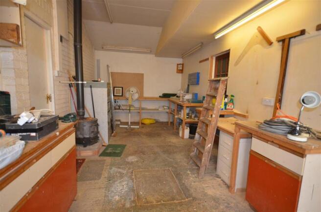 Garage / Shower Room