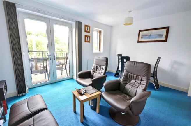 Lounge / Dining Room