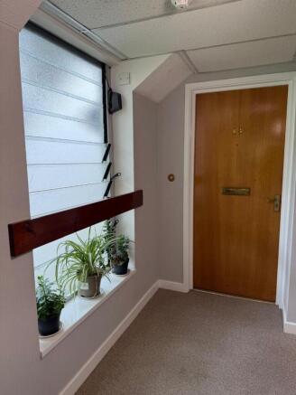 Flat 19 Homegarth House, 5 Wetherby Road, Leeds, West Yorkshire, LS8 2JU photo 5
