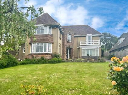 Melcombe Avenue, Weymouth