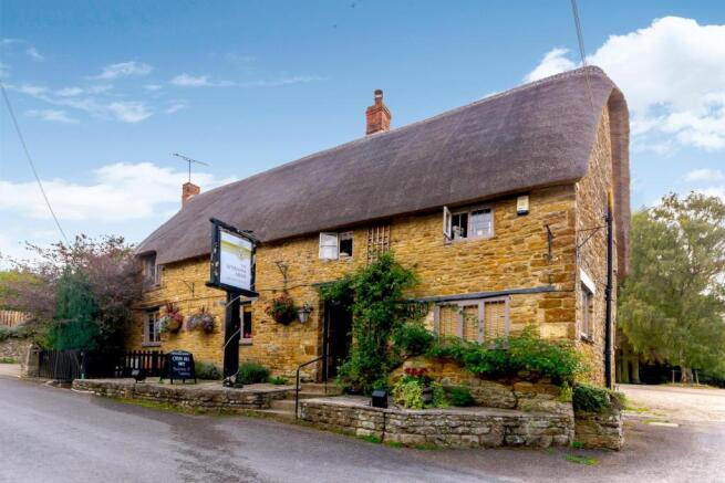 Wykham Arms Village Pub