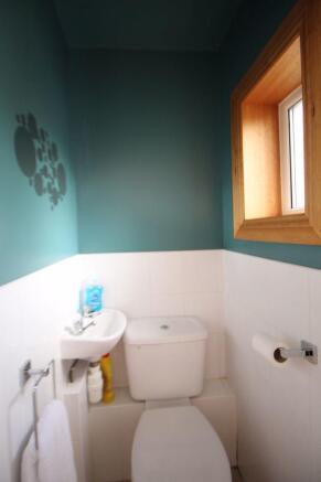 WC Apartment 2