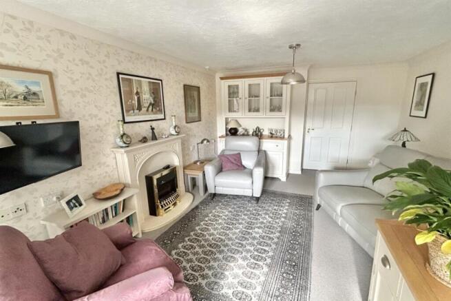 Station Road, Marple, SK6 photo 4