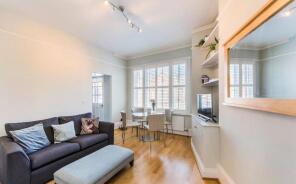 Flat 17, Regis Court, Melcombe Place, London NW1 6JG