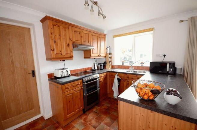 Dining/Kitchen
