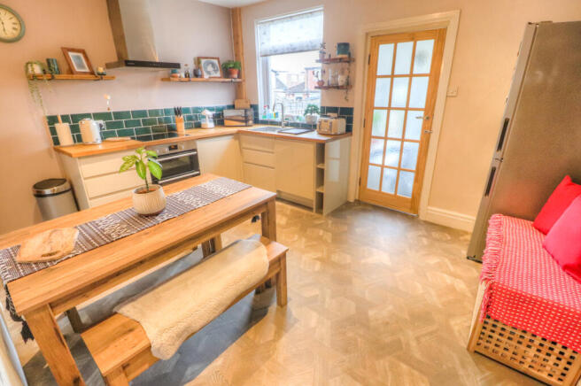 Dining Kitchen