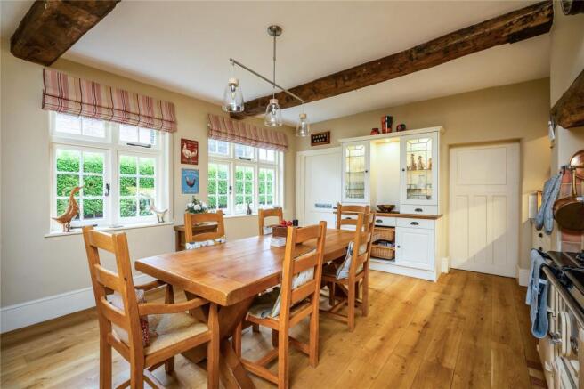 Kitchen/Breakfast